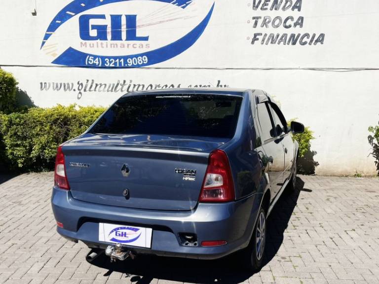 RENAULT - LOGAN - 2011/2011 - Cinza - R$ 17.900,00