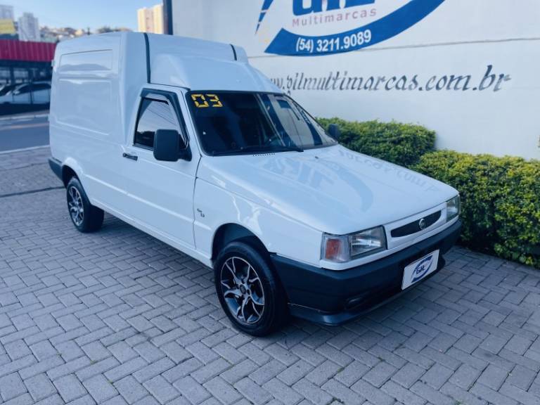 FIAT - FIORINO - 2002/2003 - Branca - R$ 26.900,00