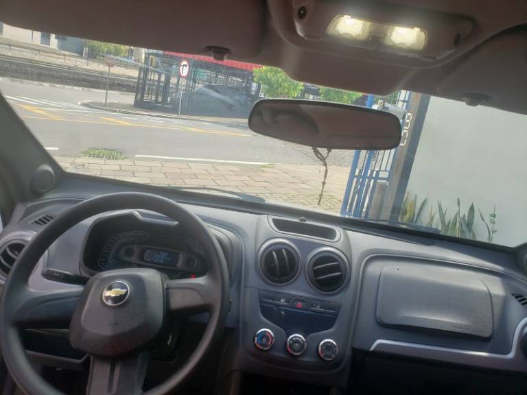 CHEVROLET - MONTANA - 2013/2013 - Branca - R$ 44.900,00