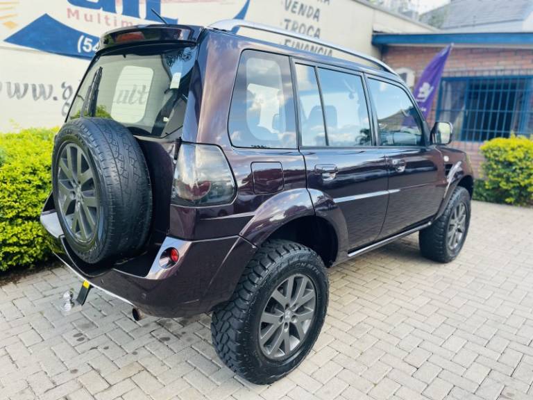 MITSUBISHI - PAJERO TR4 - 2011/2012 - Vermelha - R$ 61.900,00