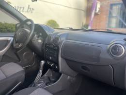 RENAULT - LOGAN - 2013/2013 - Prata - R$ 31.900,00