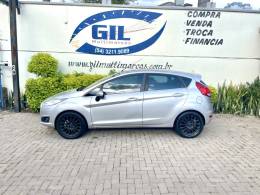 FORD - FIESTA - 2015/2015 - Prata - R$ 49.900,00