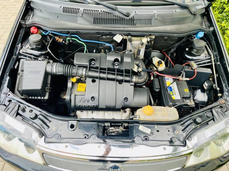 FIAT - PALIO - 2007/2007 - Preta - R$ 21.900,00
