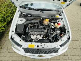 CHEVROLET - CLASSIC - 2016/2016 - Branca - R$ 35.900,00