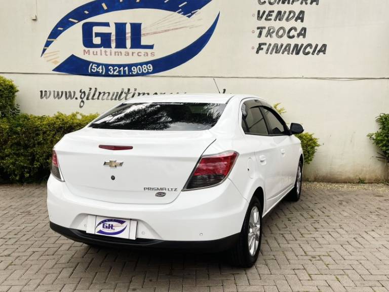 CHEVROLET - PRISMA - 2014/2014 - Branca - R$ 52.900,00