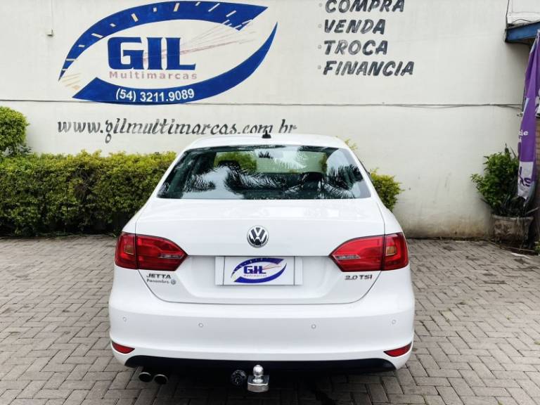 VOLKSWAGEN - JETTA - 2012/2012 - Branca - R$ 62.900,00