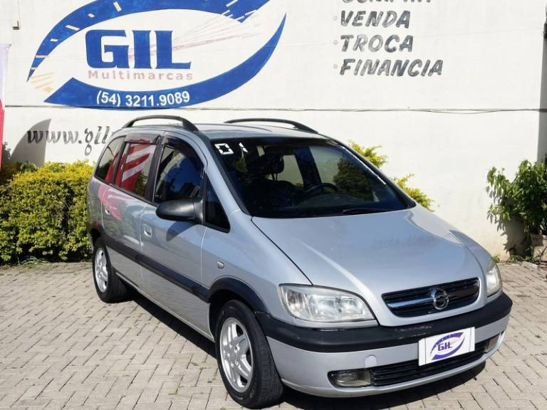 CHEVROLET - ZAFIRA - 2001/2001 - Prata - R$ 23.900,00