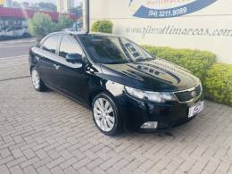 KIA MOTORS - CERATO - 2011/2011 - Preta - R$ 48.900,00
