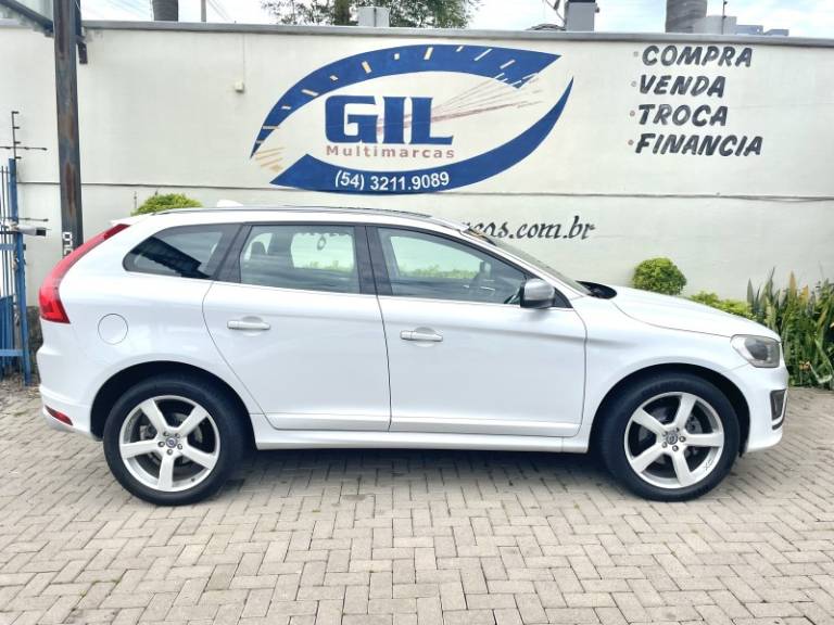 VOLVO - V60 - 2014/2014 - Branca - R$ 79.900,00