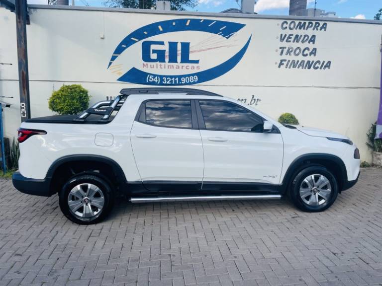 FIAT - TORO - 2018/2018 - Branca - R$ 95.900,00