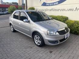 RENAULT - LOGAN - 2013/2013 - Prata - R$ 31.900,00