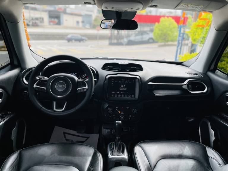 JEEP - RENEGADE - 2021/2021 - Branca - R$ 110.000,00