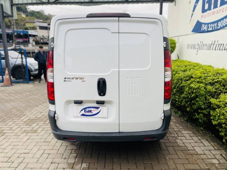 FIAT - FIORINO - 2018/2018 - Branca - R$ 62.900,00