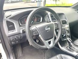 VOLVO - V60 - 2014/2014 - Branca - R$ 79.900,00