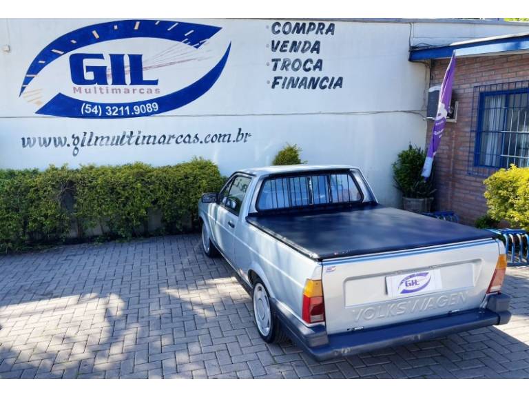 VOLKSWAGEN - SAVEIRO - 1993/1993 - Prata - R$ 30.900,00