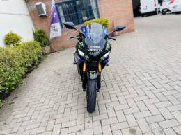 YAMAHA - YZF - 2022/2022 - Preta - R$ 32.900,00