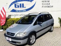 CHEVROLET - ZAFIRA - 2001/2001 - Prata - R$ 23.900,00