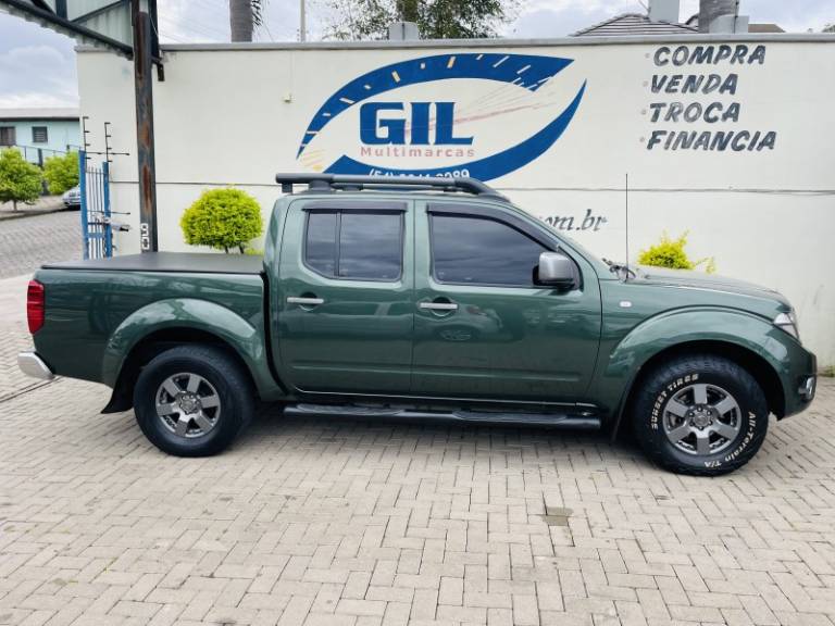 NISSAN - FRONTIER - 2014/2014 - Verde - R$ 94.900,00