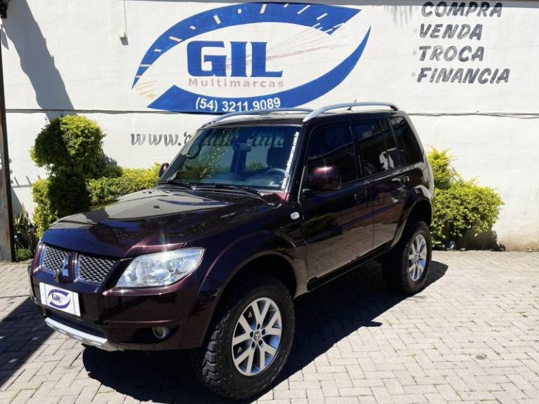 MITSUBISHI - PAJERO TR4 - 2011/2012 - Vinho - R$ 61.900,00