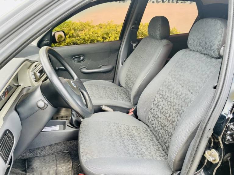 FIAT - PALIO - 2007/2007 - Preta - R$ 21.900,00