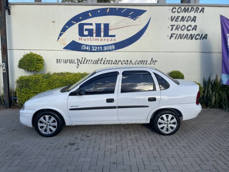 CHEVROLET - CORSA - 2005/2005 - Branca - R$ 21.900,00