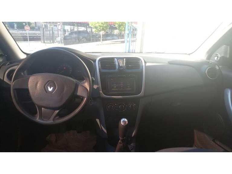 RENAULT - LOGAN - 2016/2017 - Branca - R$ 38.900,00