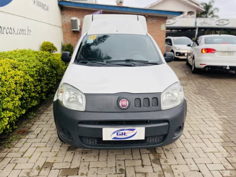 FIAT - FIORINO - 2018/2018 - Branca - R$ 62.900,00