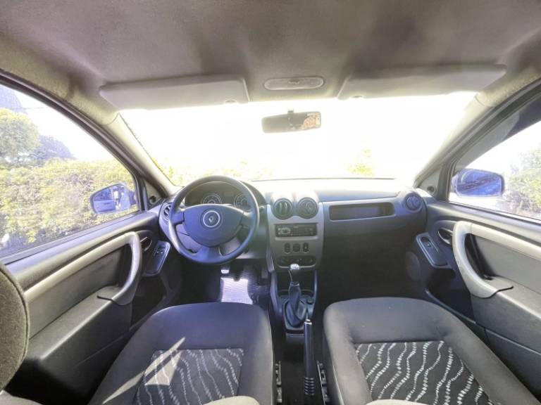 RENAULT - LOGAN - 2011/2011 - Cinza - R$ 17.900,00