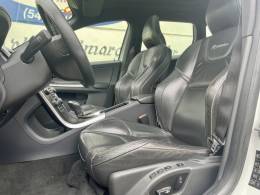 VOLVO - V60 - 2014/2014 - Branca - R$ 79.900,00
