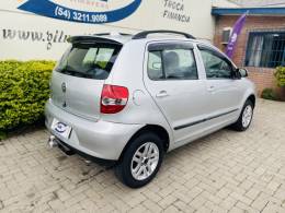 VOLKSWAGEN - FOX - 2010/2010 - Prata - R$ 28.500,00