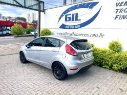FORD - FIESTA - 2015/2015 - Prata - R$ 49.900,00
