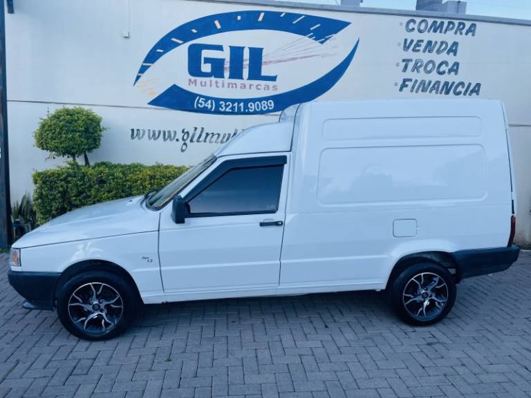 FIAT - FIORINO - 2002/2003 - Branca - R$ 26.900,00