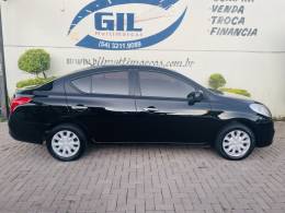 NISSAN - VERSA - 2013/2013 - Preta - Sob Consulta