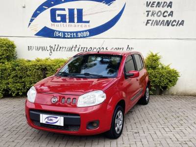 FIAT - UNO - 2010/2011 - Vermelha - R$ 30.900,00